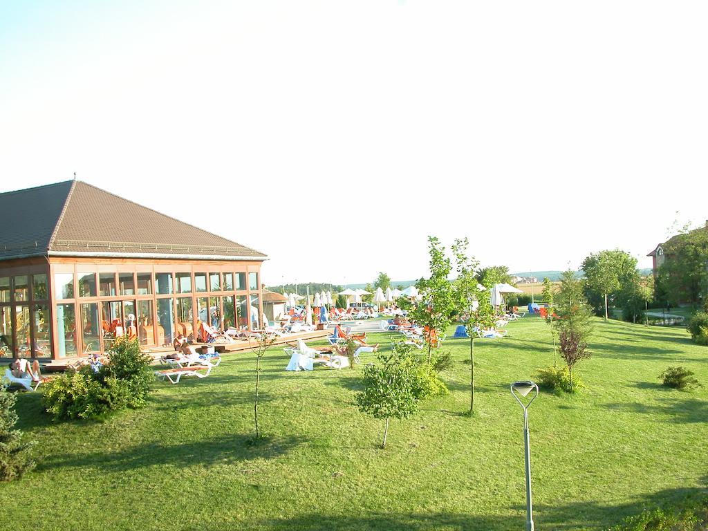 Apartman Golf Lux Buk Exterior photo